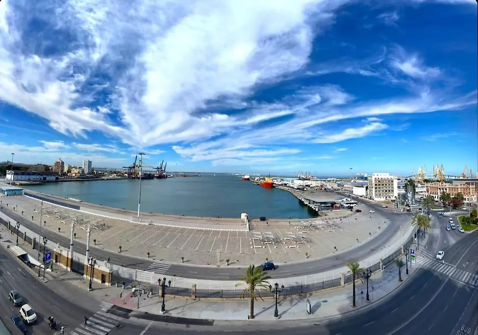 Apartamento Fenix - Recien Renovado Y Vistas Al Mar Cadiz 0*,