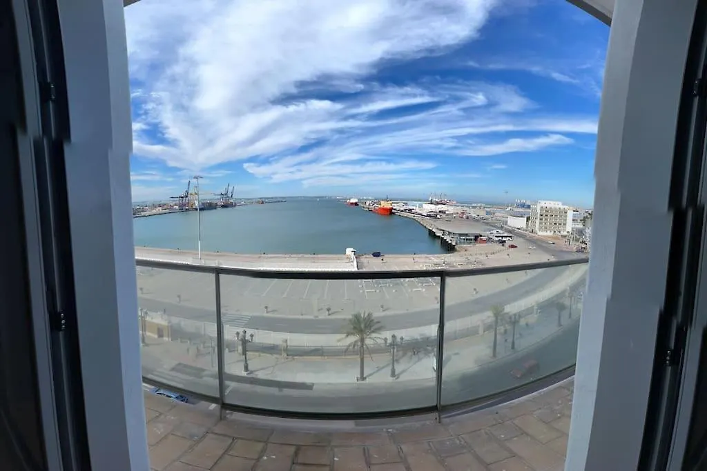Apartamento Fenix - Recien Renovado Y Vistas Al Mar Cadiz 0*,  Spain